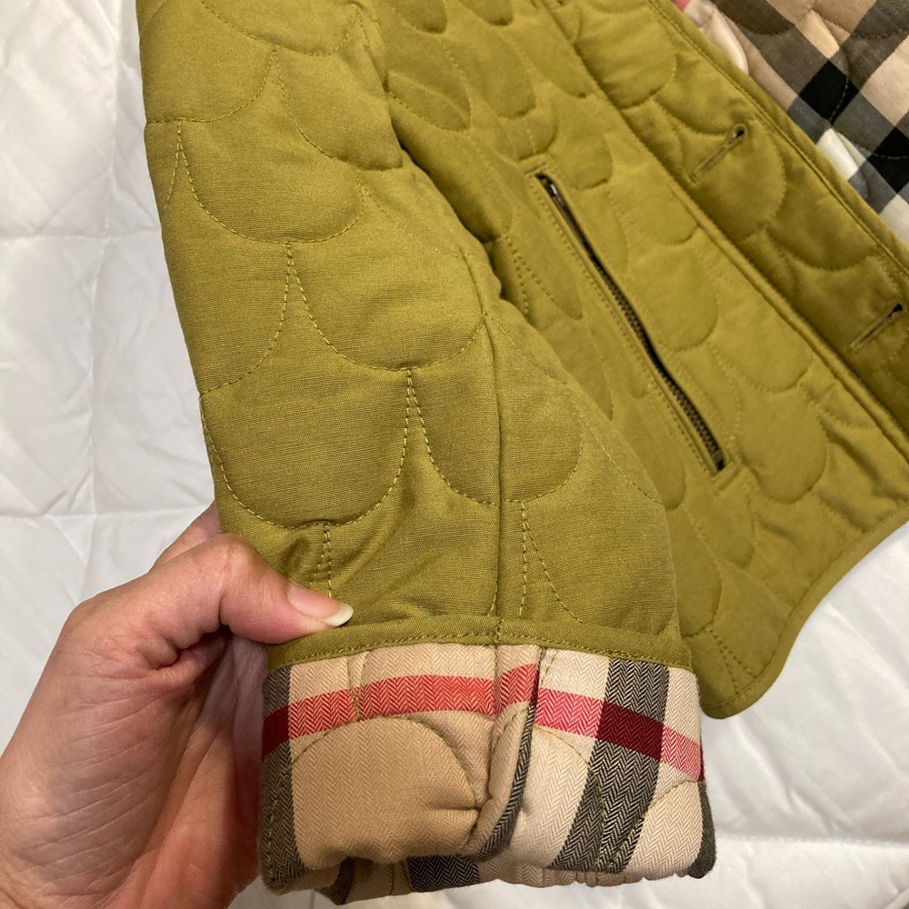 ๐ฏ Authentic Burberry Kids jacket - Picture 4 of 10